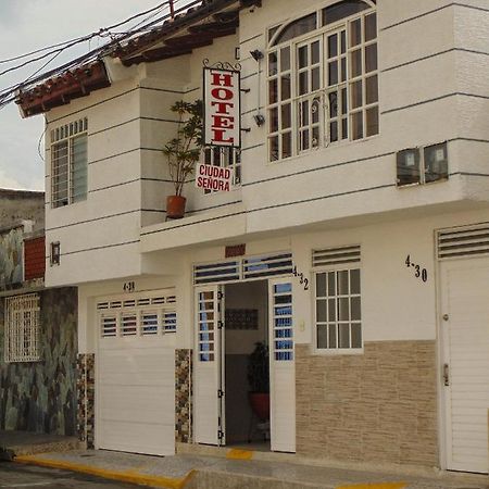 Hotel Ciudad Señora Buga Exterior foto