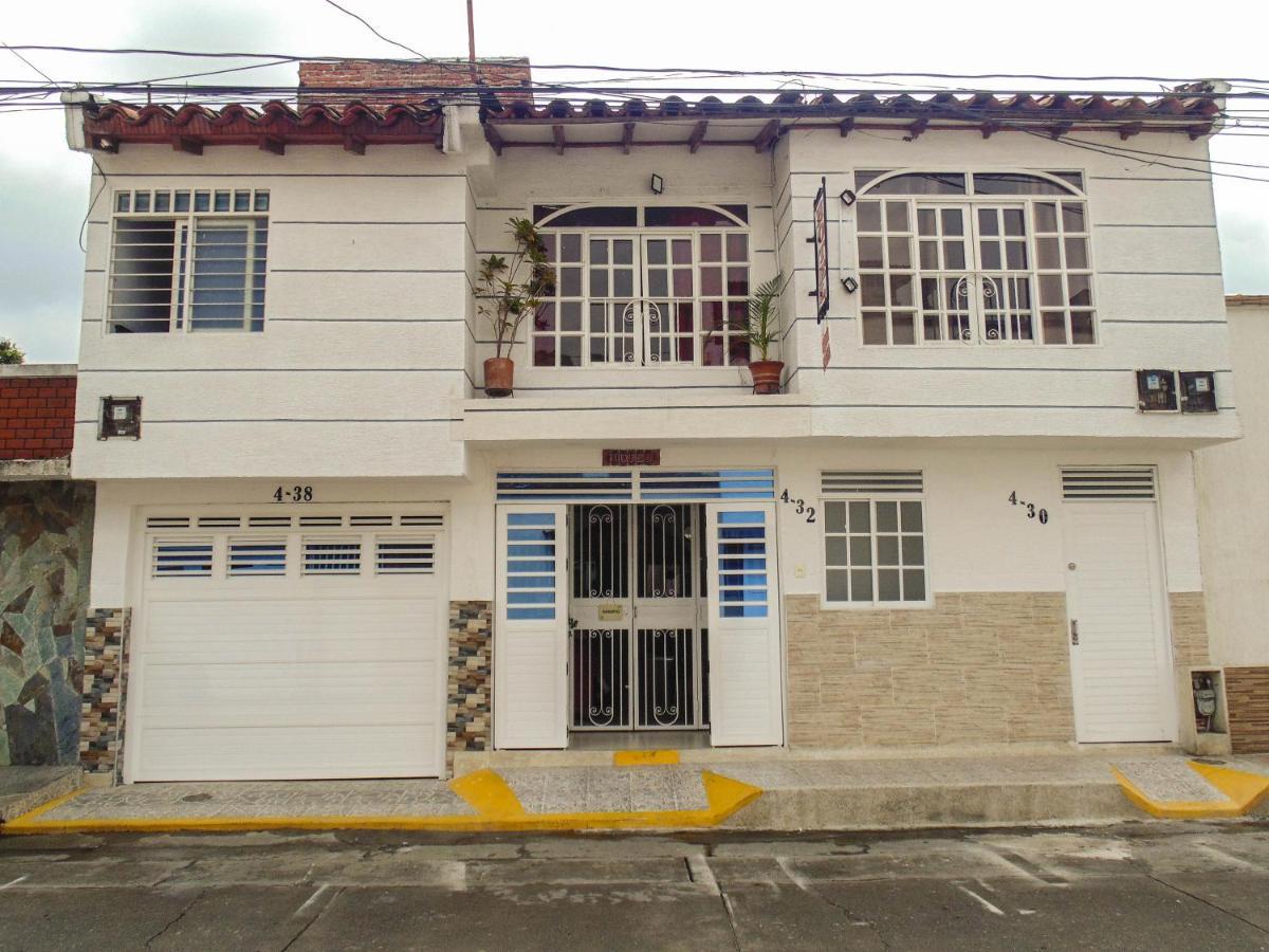 Hotel Ciudad Señora Buga Exterior foto